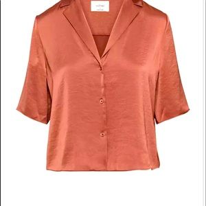 Babaton albus button up top